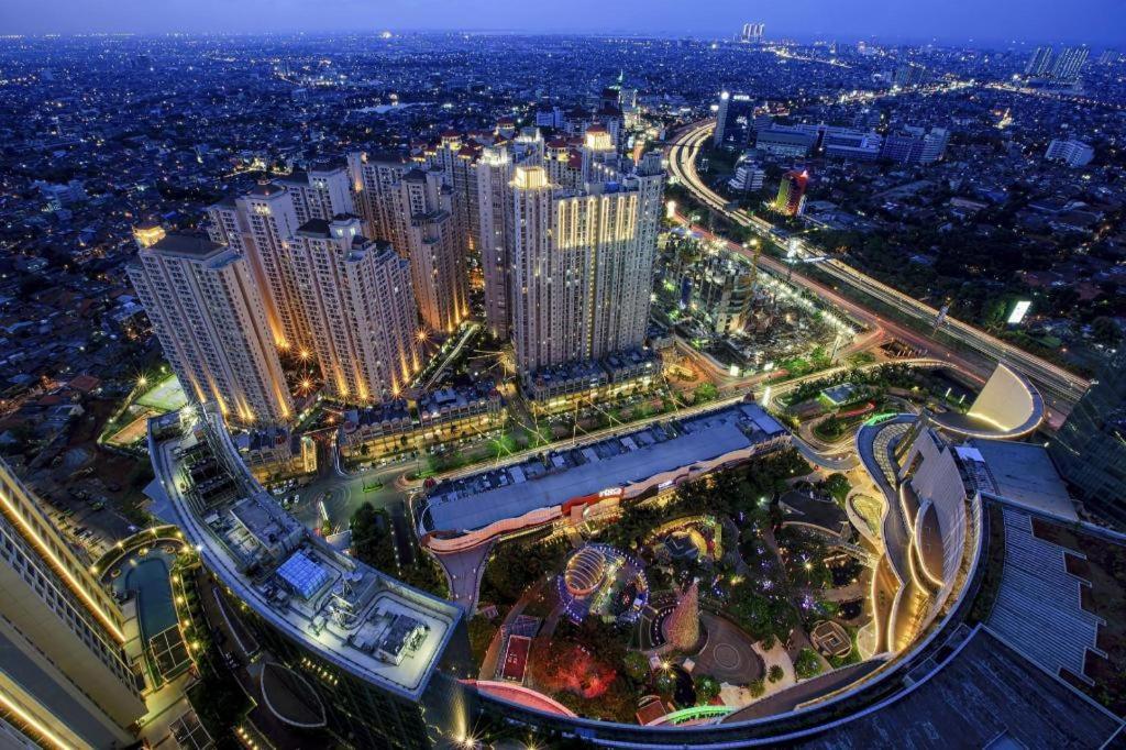 Hotel 88 Grogol By Wh จาการ์ตา ภายนอก รูปภาพ